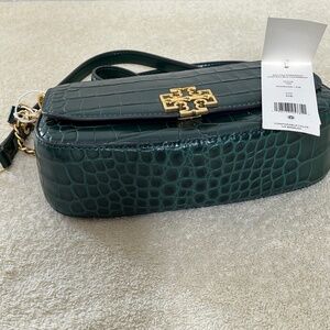 Small shoulder bag